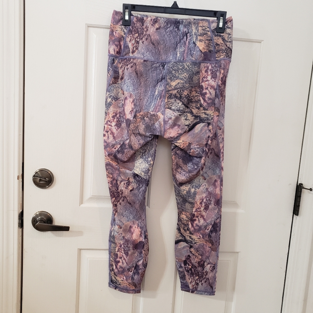 Fabletics Powerhold Stylish Purple Patterned Wome… - image 4